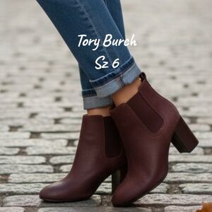 Tory Burch Brown Ankle Boots with Chunky Heel